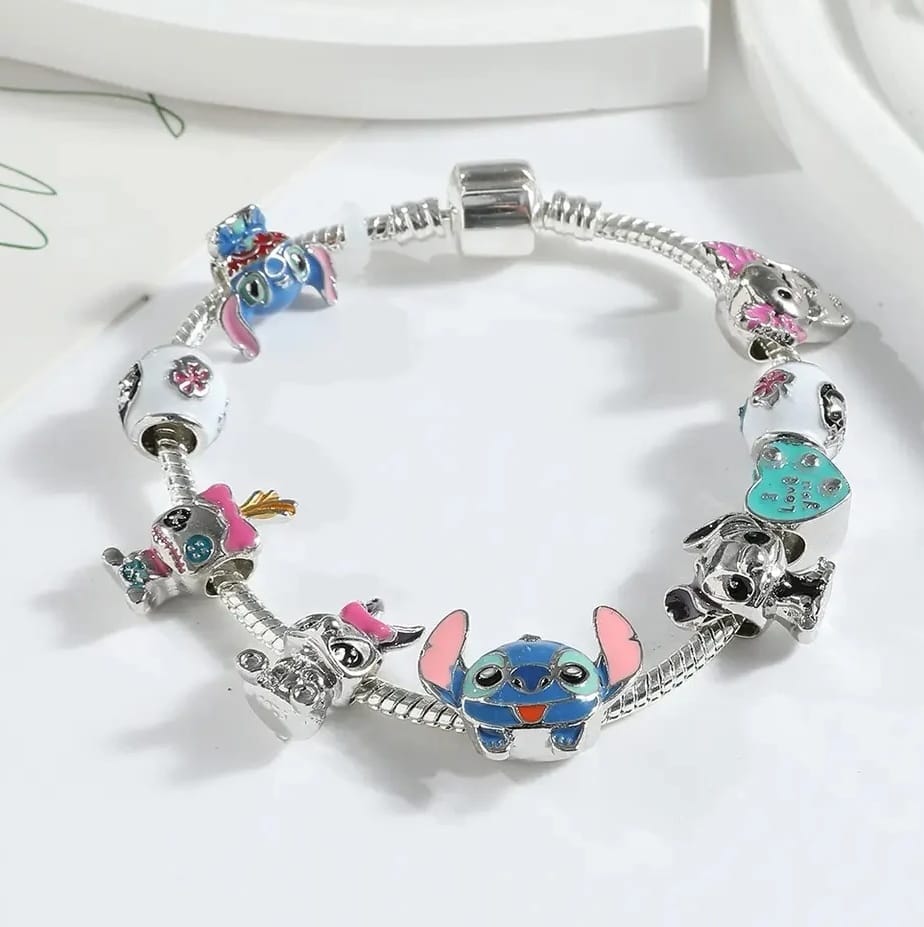 Calendario Stitch: 2 Pulseras + 24 Charms Sorpresa